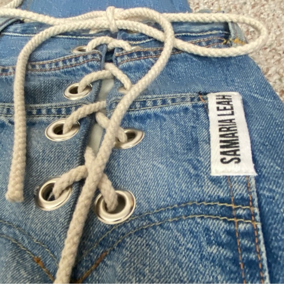 Samaria Leah reworked Levi’s custom made lace-up jeans 17007 - Picture 5 of 12